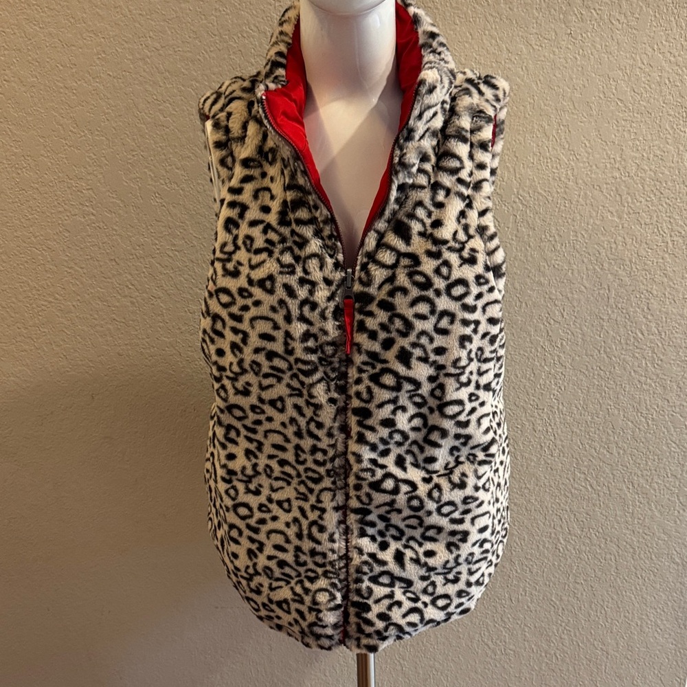 Leopard Print reversible Fleece Vest with‎ Red Lining size medium